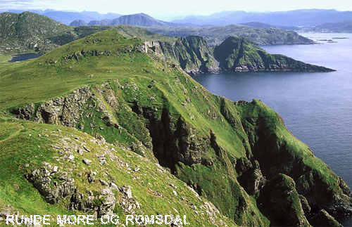 Vacanta in Insula Runde, More og Romsdal, vacante de vis, calatorie, insule si locuri de scufundat, top plaje de vis