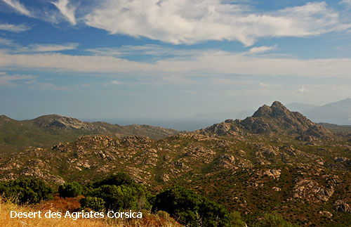 Vacanta in Desert des Agriates, Corsica, vacante de vis, calatorie, insule si locuri de scufundat, top plaje de vis