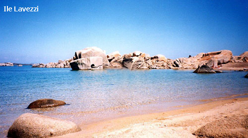 Vacanta in Ile Lavezzi, vacante de vis, calatorie, insule si locuri de scufundat, top plaje de vis
