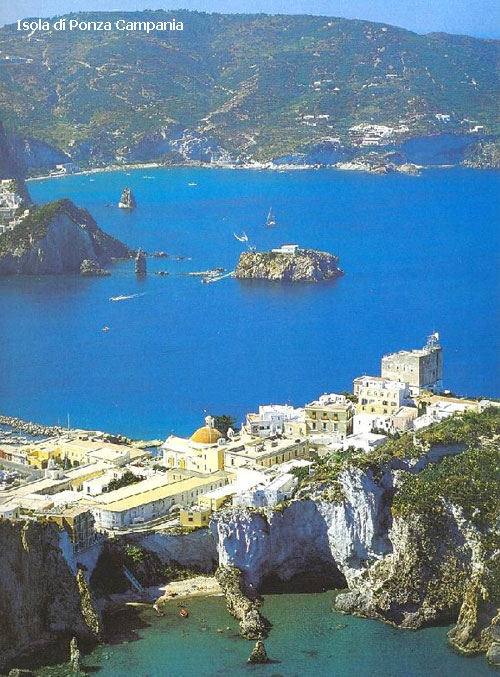 Vacanta in Isola di Poiiza, Campania, vacante de vis, calatorie, insule si locuri de scufundat, top plaje de vis
