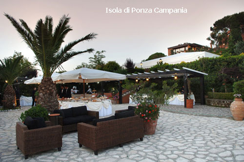 Vacanta in Isola di Poiiza, Campania, vacante de vis, calatorie, insule si locuri de scufundat, top plaje de vis