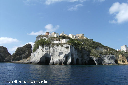 Vacanta in Isola di Poiiza, Campania, vacante de vis, calatorie, insule si locuri de scufundat, top plaje de vis
