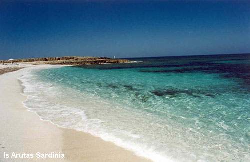 Vacanta in Is Arutas, Sardinia, vacante de vis, calatorie, insule si locuri de scufundat, top plaje de vis