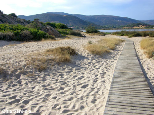 Vacanta in Chia, Sardinia, vacante de vis, calatorie, insule si locuri de scufundat, top plaje de vis