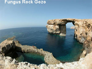 Vacanta in Fungus Rock, Gozo, vacante de vis, calatorie, insule si locuri de scufundat, top plaje de vis