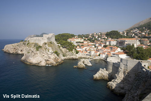 Vacanta in Vis, Split-Dalmatia, vacante de vis, calatorie, insule si locuri de scufundat, top plaje de vis