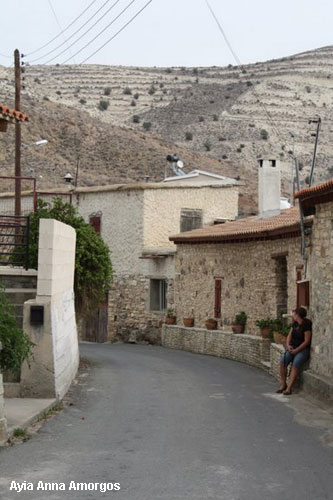 Vacanta in Ayia Anna, Amorgos, vacante de vis, calatorie, insule si locuri de scufundat, top plaje de vis