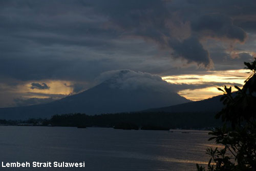 Vacanta in Lembeh Strait Sulawesi, vacante de vis, calatorie, insule si locuri de scufundat, top plaje de vis