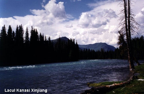 Vacanta in Lacul Kanasi Xinjiang, vacante de vis, calatorie, insule si locuri de scufundat, top plaje de vis