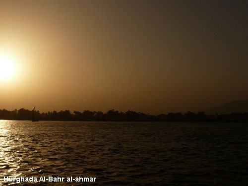 Vacanta in Hurghada Al-Bahr al-ahmar, vacante de vis, calatorie, insule si locuri de scufundat, top plaje de vis