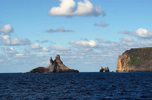 Vacanta in Isla Socorro, Insulele Revillagigedo, vacante de vis, calatorie, insule si locuri de scufundat, top plaje de vis