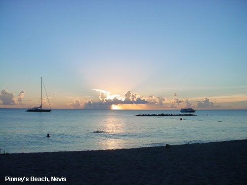 Vacanta in Pinney's Beach, Nevis, vacante de vis, calatorie, insule si locuri de scufundat, top plaje de vis