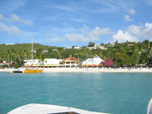 Vacanta in Dickenson Bay, Antigua, vacante de vis, calatorie, insule si locuri de scufundat, top plaje de vis