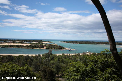 Vacanta in Lakes Entrance, Victoria, vacante de vis, calatorie, insule si locuri de scufundat, top plaje de vis