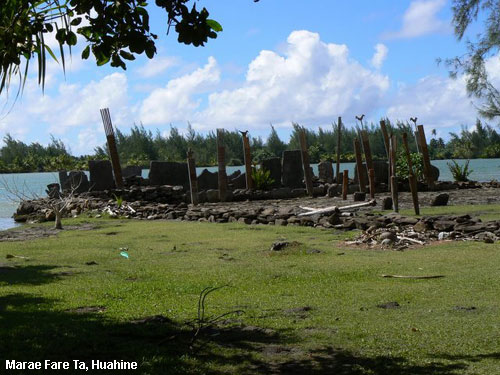 Vacanta in Marae Fare Ta, Huahine, vacante de vis, calatorie, insule si locuri de scufundat, top plaje de vis